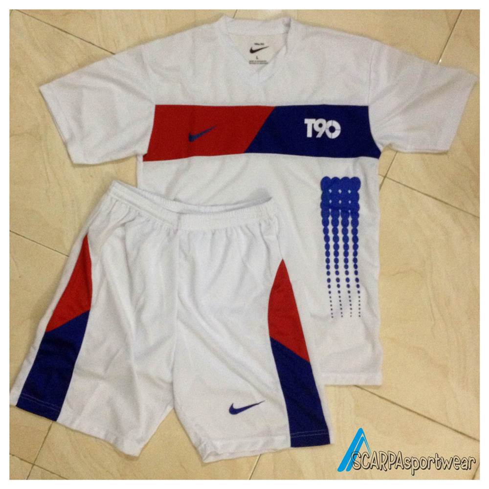 jual kostum  futsal  T90 putih jual jersey grade  ori  jual 